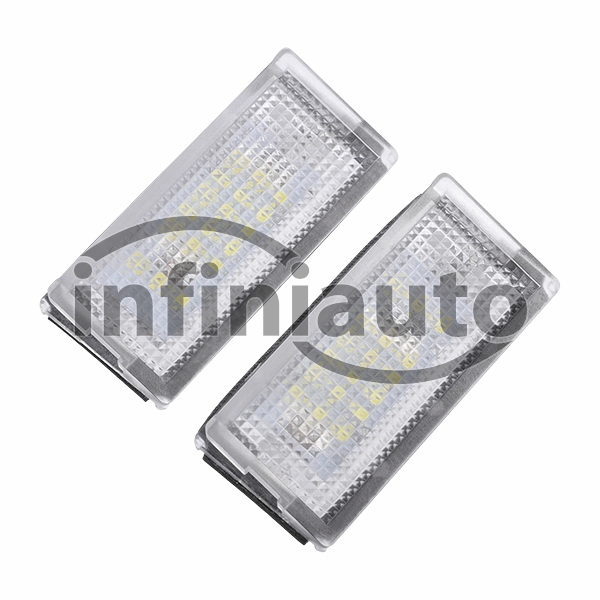 51138236269        FAROLIM MATRICULA BMW E46 1998-2006 (JOGO 2)                