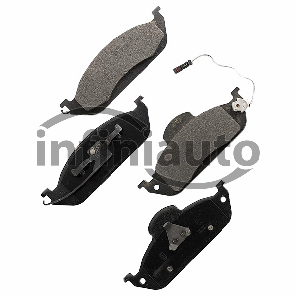 573034J            JOGO PASTILHAS MERCEDES CLASS M 98-05                       